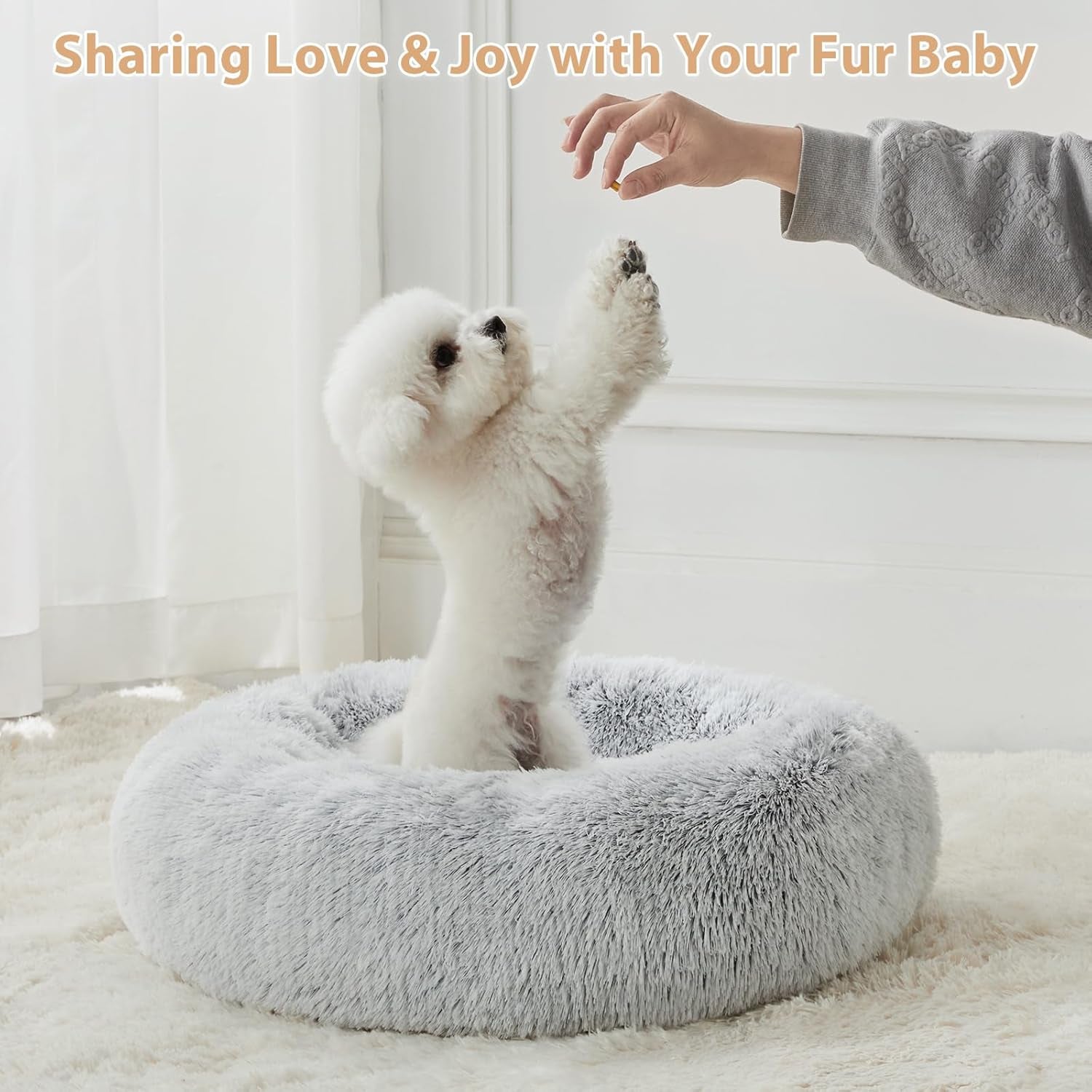 Calming Donut Pet Bed for Dogs and Cats, Self-Warming Faux Fur Cuddler, Plush Round Bed (24 x 24 Inch, Light Grey)